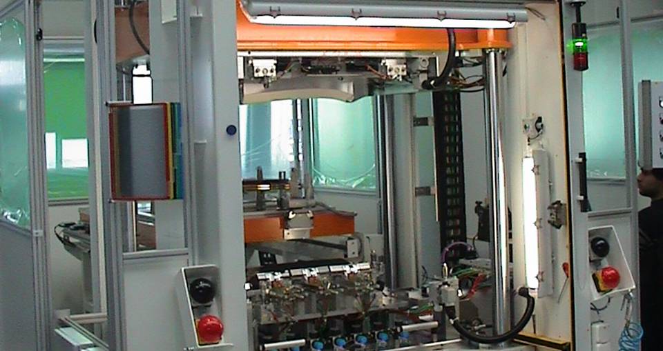 Laboratory plant with prototype